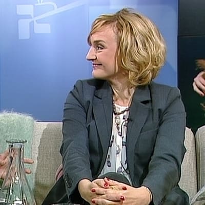 Näyttelijät Pirjo Heikkilä ja Sanna Stellan.