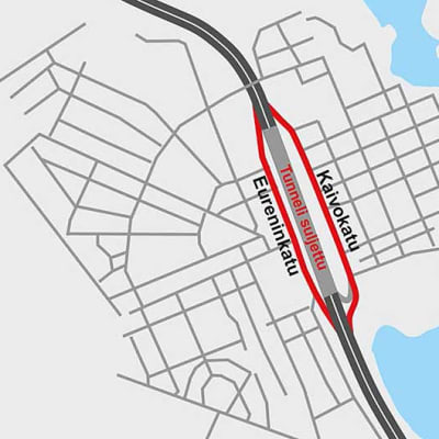 Moottoritietunnelin kiertotiet Hämeenlinnassa.
