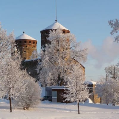 Olavinlinna talvella
