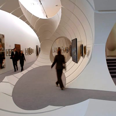 Sisänäkymä Berliinin Guggenheim-museosta