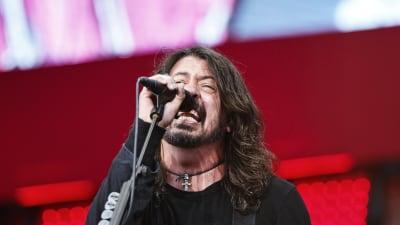 Foo Fighters spelar på Rock the Beach i Helsingfors 19.6 2017.