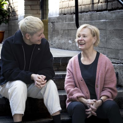 Juni Klein och Laura Jäntti i Kabelfabriken, 2023.