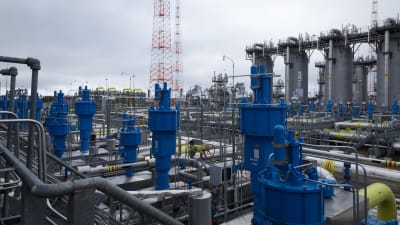 Utrustning vid Gazproms gaskompressorstation i Portovaya, Viborg.