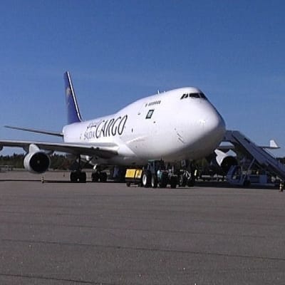Jumbojet 747, åbo flygplats