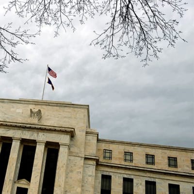 Yhdysvaltain keskuspankin Fedin päärakennus Washington DC:ssä.
