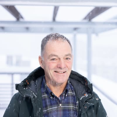 Tapio Lehtinen tillbaka i ett snöigt Finland.