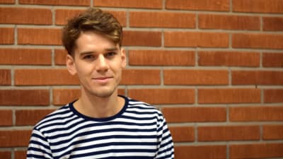 Innebandyspelaren Oskar Grönman.