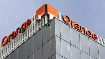 Fasaden till Orange, tidigare France Telecom. 