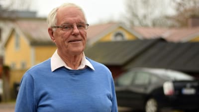 Porträttbild på Rolf Grandell.