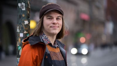 Filosofi, tietokirjailija ja tutkija Frank Martela, Aleksanterinkatu, Hki, 9.11.2017.