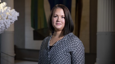 Vanhempi tutkija Riikka Nuutilainen Suomen Pankin siirtymätalouksien tutkimuslaitoksesta BOFITista