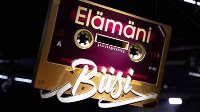 Elämäni Biisi -kyltti.
