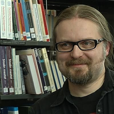 Kirjailija Marko Hautala.