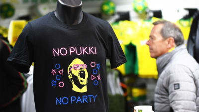 En "No Pukki no party"-tröja i Norwich fanbutik.