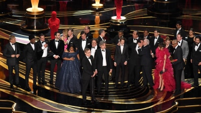 Filmteamet bakom Green Book tar emot en Oscars för bästa film.