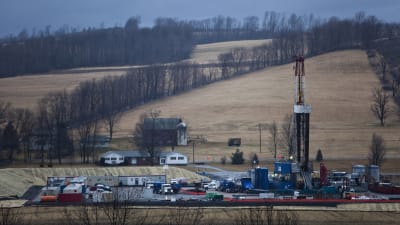 Gasborrningsrigg för skiffergas i Pennsylvania, USA