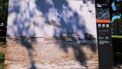 Ett gammalt fotografi på Åbo slott från 1800-talet.