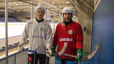Rolf Larsson och Rasmus Lindqvist.