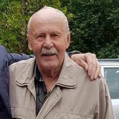 90-vuotias Erkki Koivisto kuvattuna heinäkuussa 2018