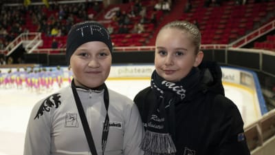 Elisabeth Ramstedt och Fanny Keihäs.