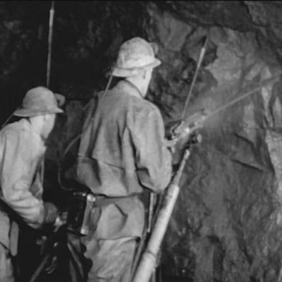 Arbetare i gruvan på Jussarö