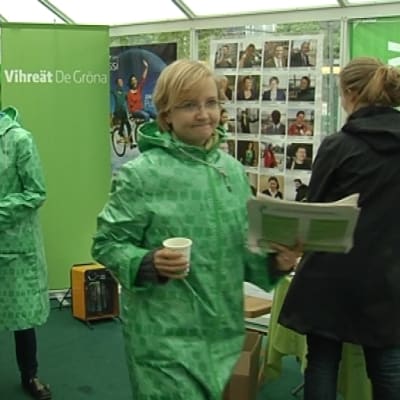 Bild från De grönas valbås inför EU-parlamentsvalet den 7 juni 2009.