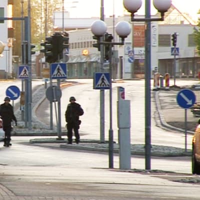Polisen spärrade av centrum