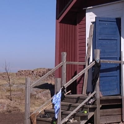 Finlands fyrsällskap hyr mistsirenskötarenshus av forststyrelsen
