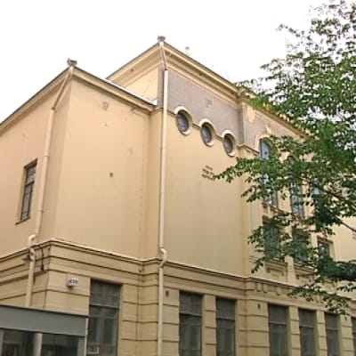 Juutalaisen seurakunnan synagoga Helsingissä.
