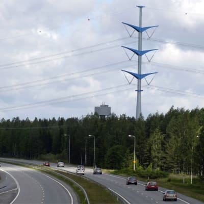 Fingridin maisemapylväs Lempäälässä.