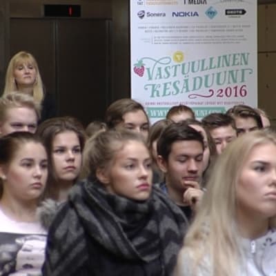 Töitä nuorille kampanja Rovaniemi maaliskuu 2016