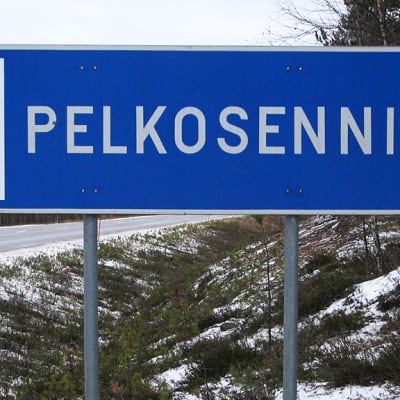 Pelkosenniemen kyltti