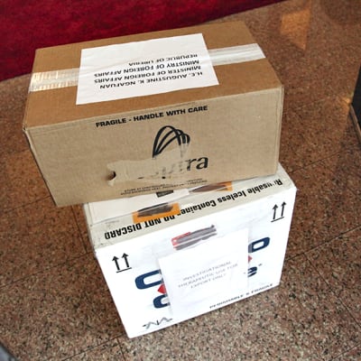 ZMapp-lääkepaketteja.