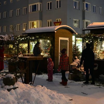 Kuvassa vanhankaupunginjoulumarkkinat.