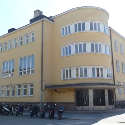 Porin Suomalaisen Yhteislyseon koulu