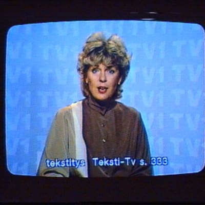 Televisiokuvaa vuodelta 1984. Kuvassa kuuluttaja ja teksti: "tekstitys Teksti-Tv s. 333"