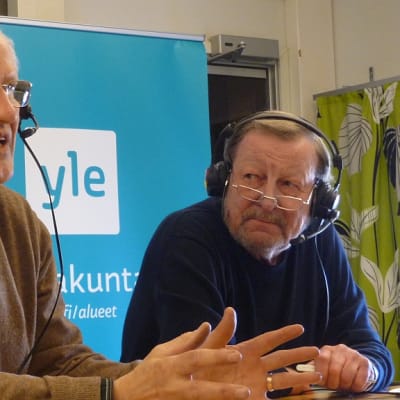 Antti Heikkilä ja Jouko Färd Yle Satakunnan studiossa.