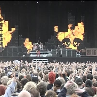 Green Day Helsingin Kyläsaaressa kesällä 2010.