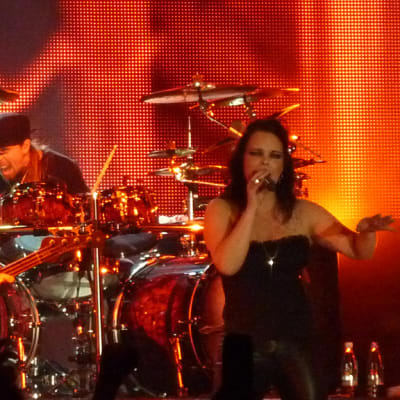 Nightwish keikka 03032012 Vuokattihallissa Marco Hietala Jukka Nevalainen Anette Olzon