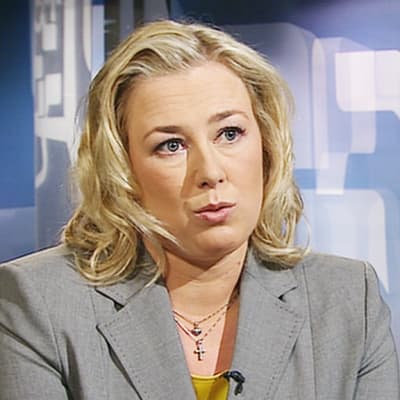 Jutta Urpilainen vieraili TV1:n Ykkösaamussa tänään, 24. maaliskuuta 2012.