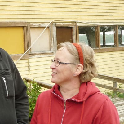 Kuvassa Discolandin toiminnassa mukana olleet Esko ja Riitta Tuikka