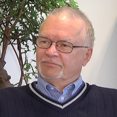 Fysiikan professori Antti Luukko