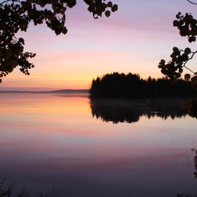 Auringonnousu Simojärvellä