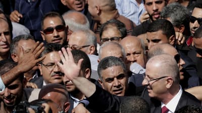 Palestinska administrationens premiärminister Rami Hamadallah på besök i Gaza.