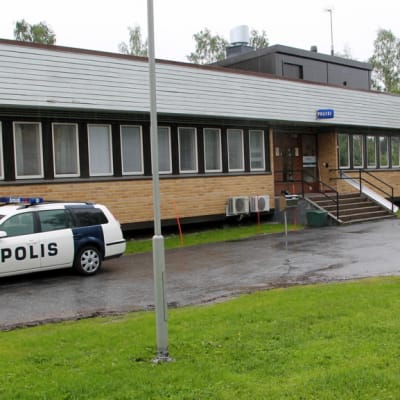 Poliisin toimipiste Lappeenrannan Mustolassa.