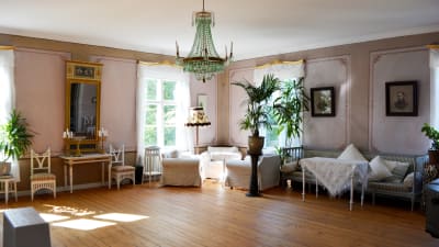 Musiksalen på Segersby gård.