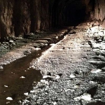 Nordkalkin tutkimustunneli Lappeenrannassa on noin 120 metrin syvyydessä maan alla. Tunneli on noin viisi metriä leveä ja viisi metriä korkea.