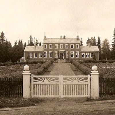 Kainuun karjanhoitokoulu Seppälässä vuonna 1934. 
