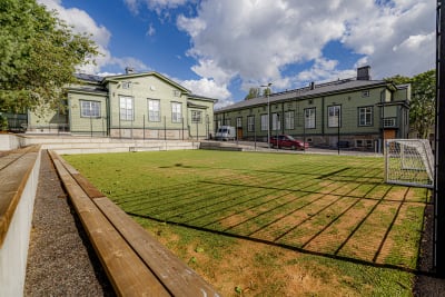 Sirkkala skola innergård