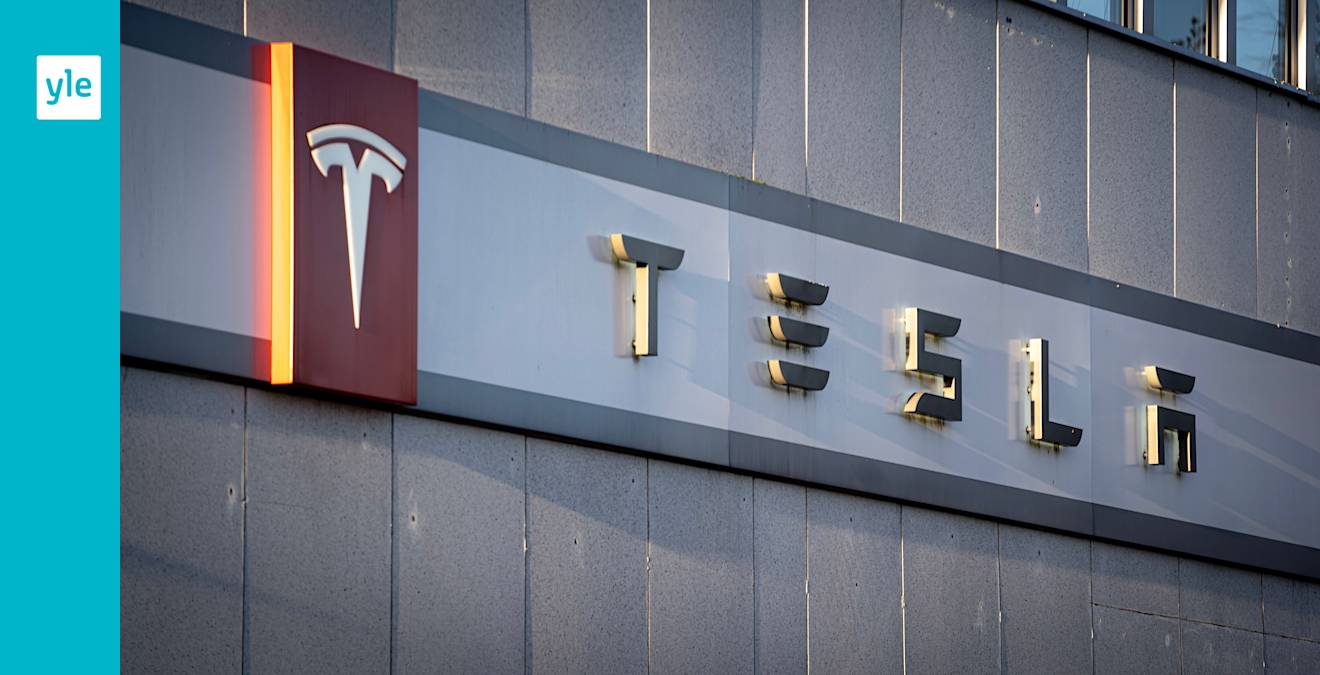 Tesla återkallar 1,8 miljoner bilar